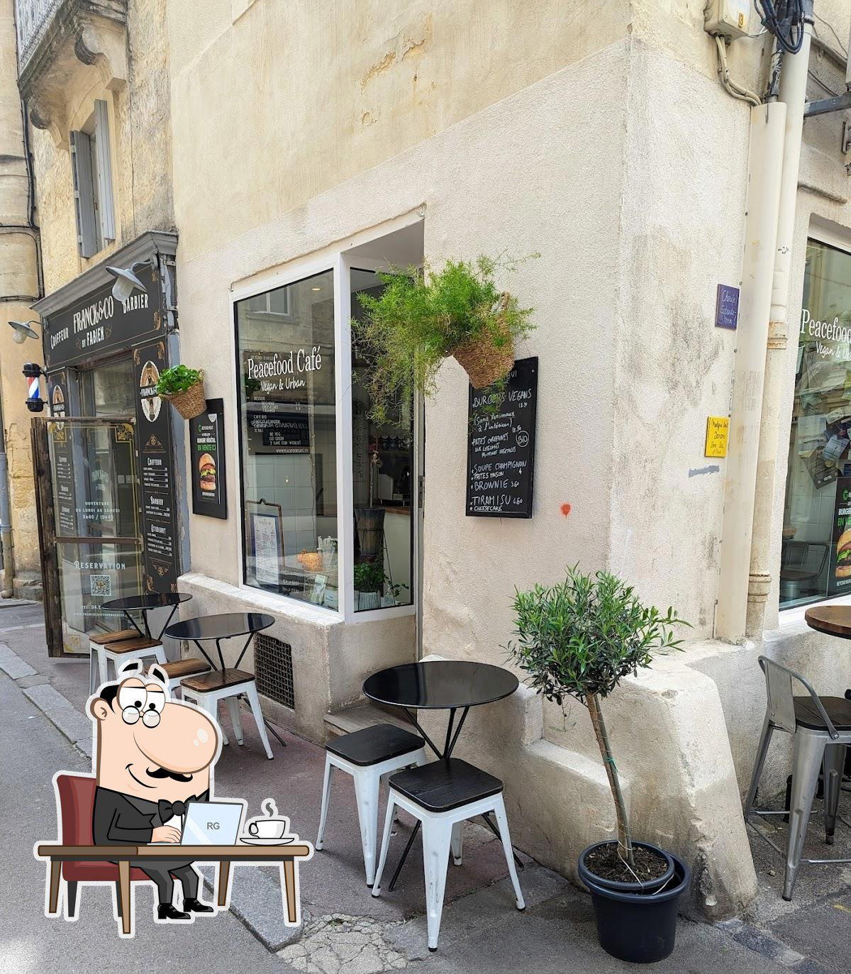 Peacefood Café restaurant in Montpellier, France