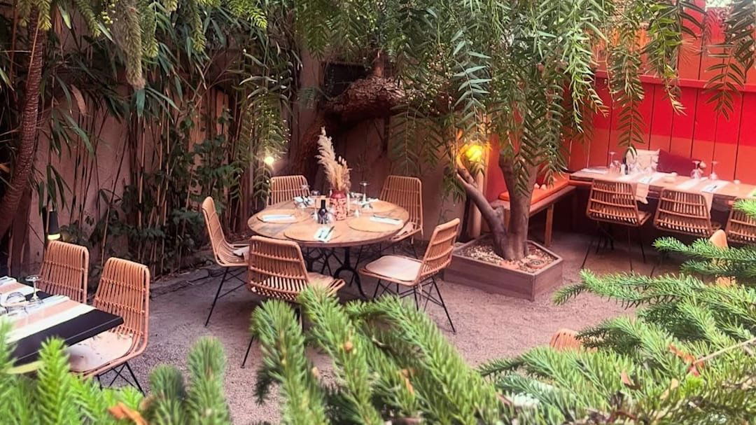 Café Paradis, Restaurant in Saint-Raphaël