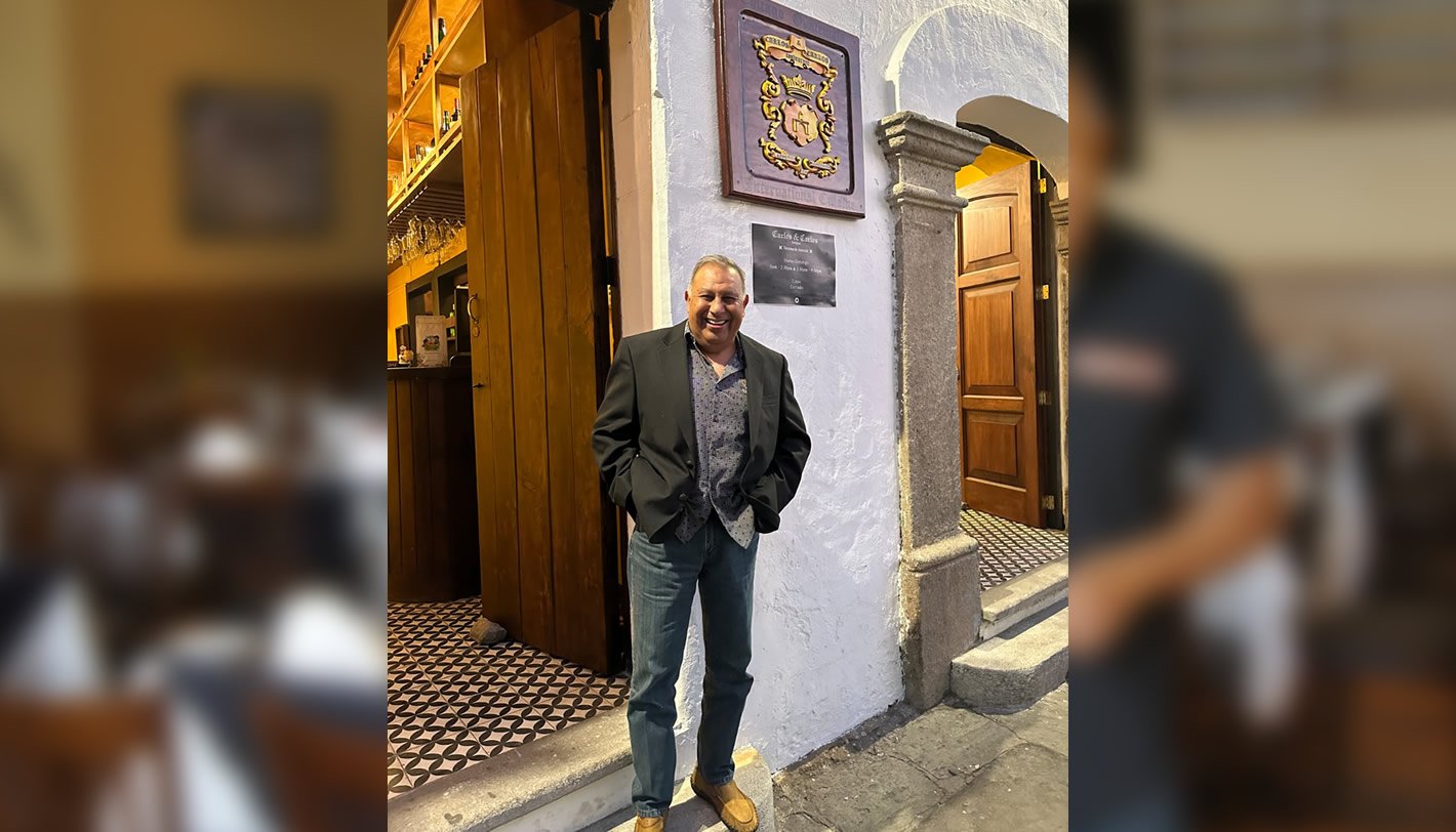 Carlos & Carlos Antigua restaurant in Antigua Guatemala, Guatemala