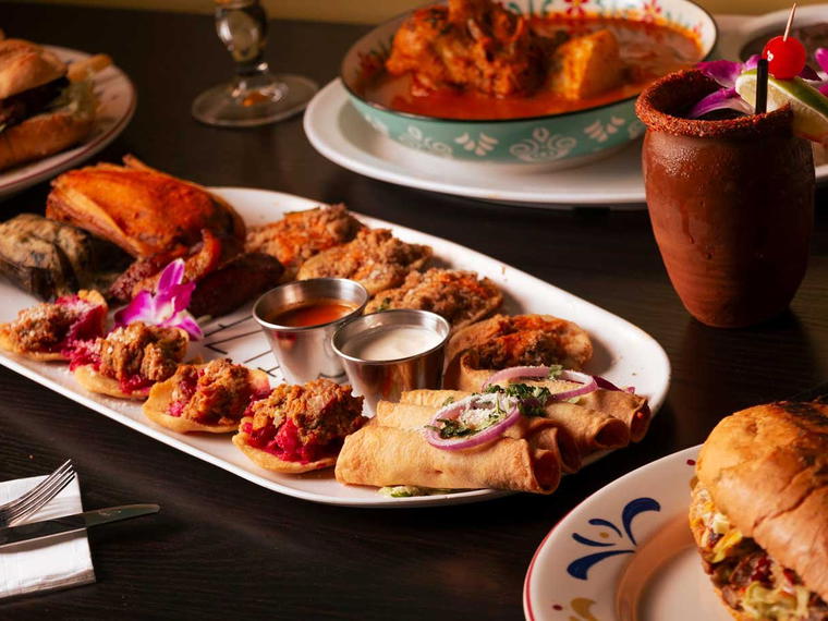 Puchica, Sherman Oaks, United States
