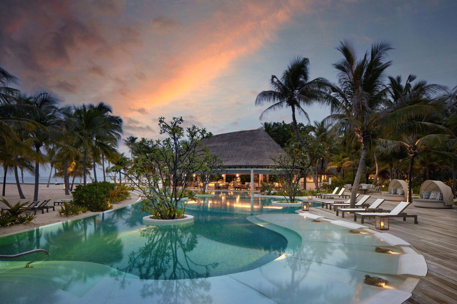 Sip & Sand, Restaurant in Lhaviyani Atoll