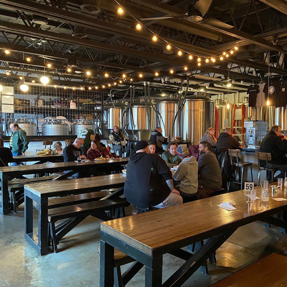 Batch Brewing Company, Restaurant in Detroit