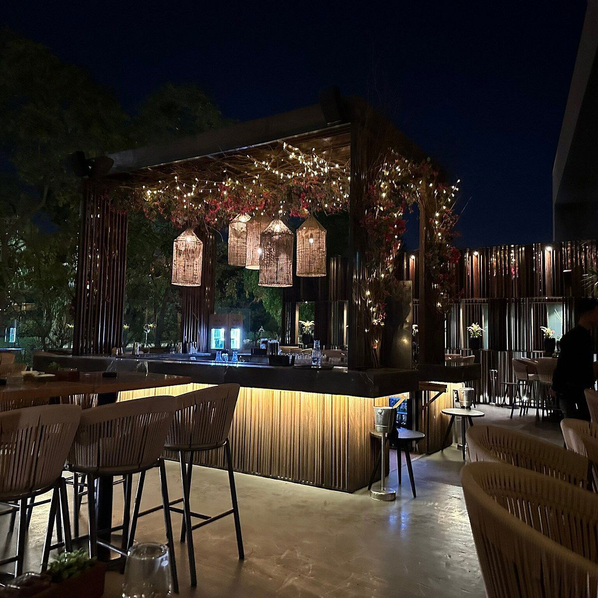 Izakaya, Restaurant in Sheikh Zayed City