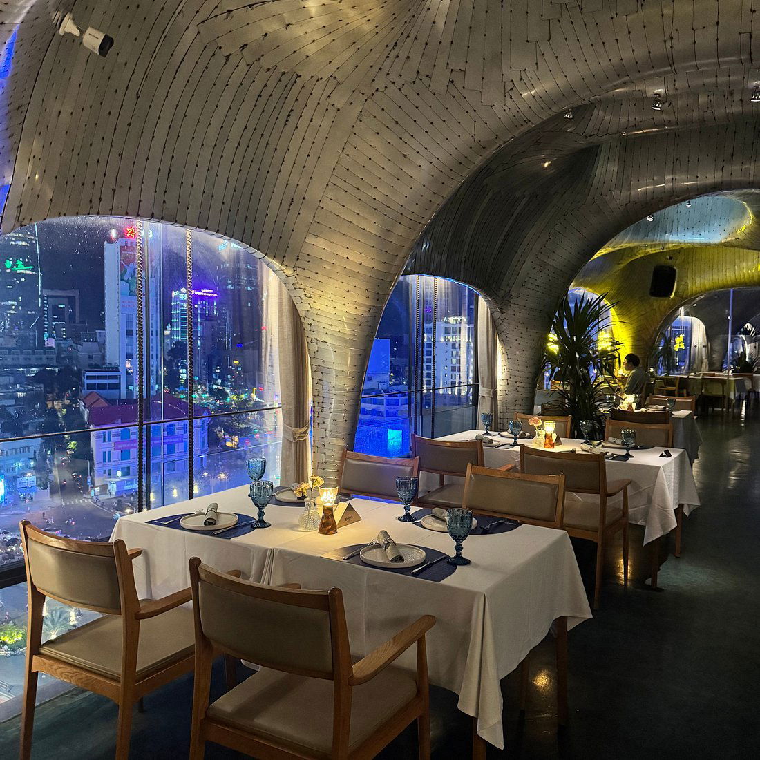 Smith's Kitchen & Bar, Restaurant in Ho Chi Minh City