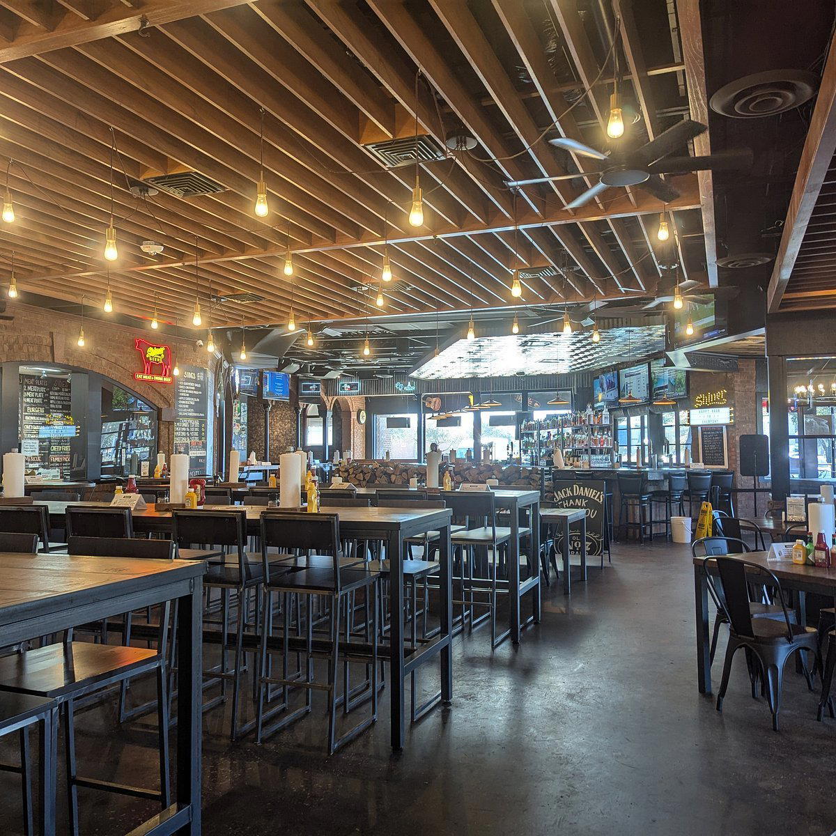 OAK'D BBQ restaurant in Dallas, United States