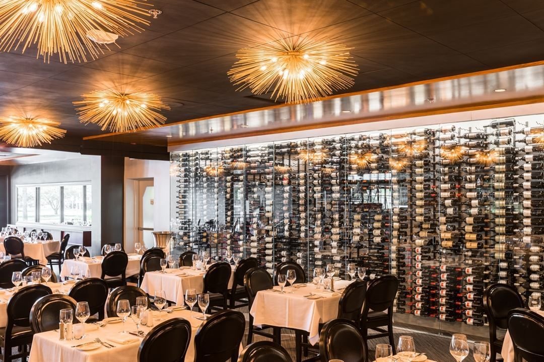 Joe Muer Bloomfield Hills restaurant in Bloomfield Hills, United States