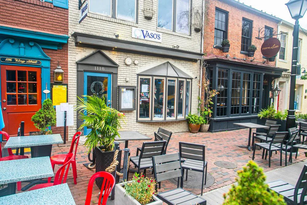 Vaso's Mediterranean Bistro restaurant in Alexandria, United States