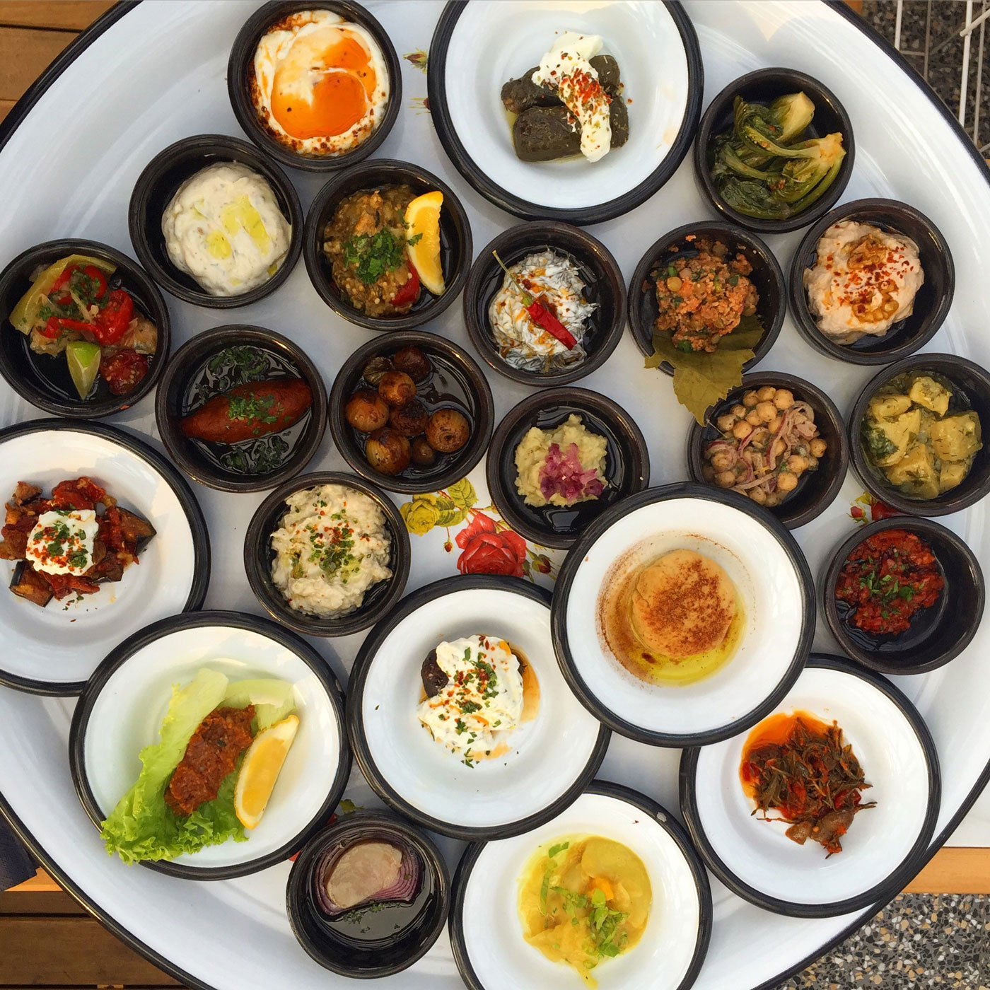 Mr.&Ms. Meze, Restaurant in Istanbul