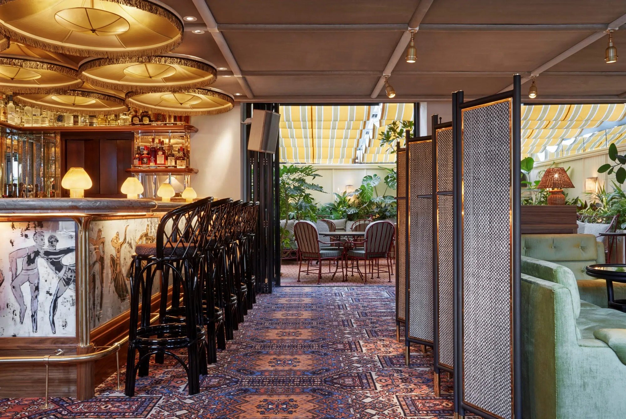 Louie restaurant in London, United Kingdom