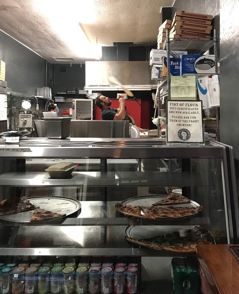 Fist of Flour Doughjo, Restaurant in Oakland