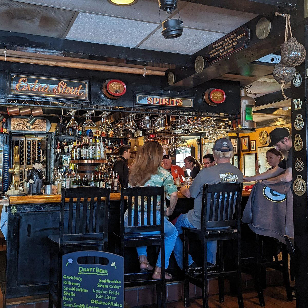 The Olde Ship restaurant in Fullerton, United States