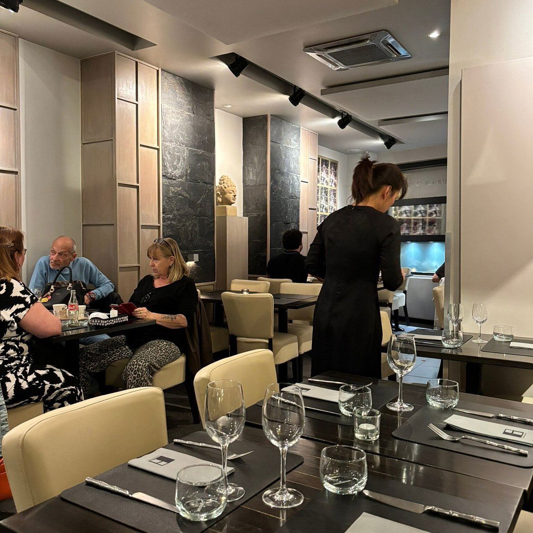 The White Orchid, Restaurant in Ixelles