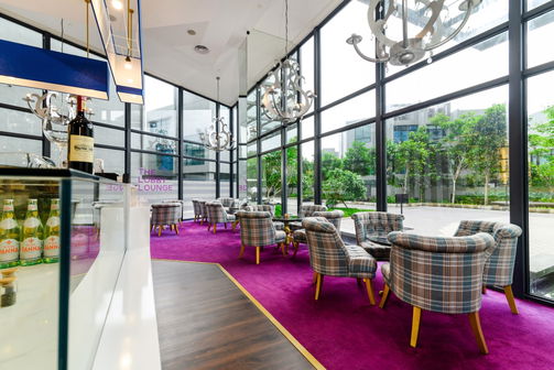 Haliya Lounge