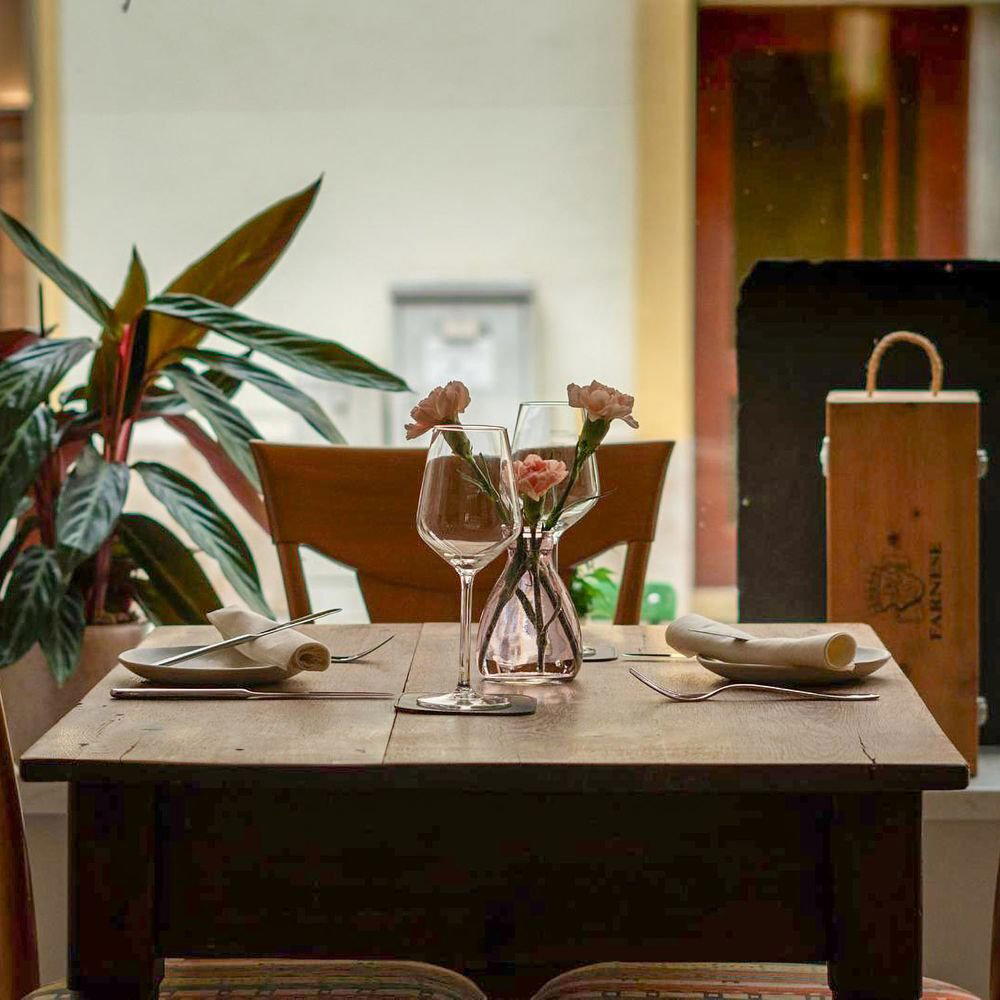 Weinhaus Dehner by Allegretta restaurant in Ochsenfurt, Germany