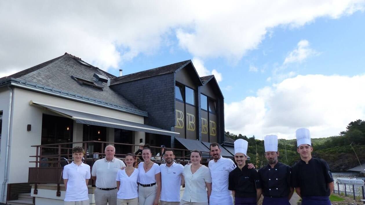 Le Beau Rivage restaurant in Caurel, France