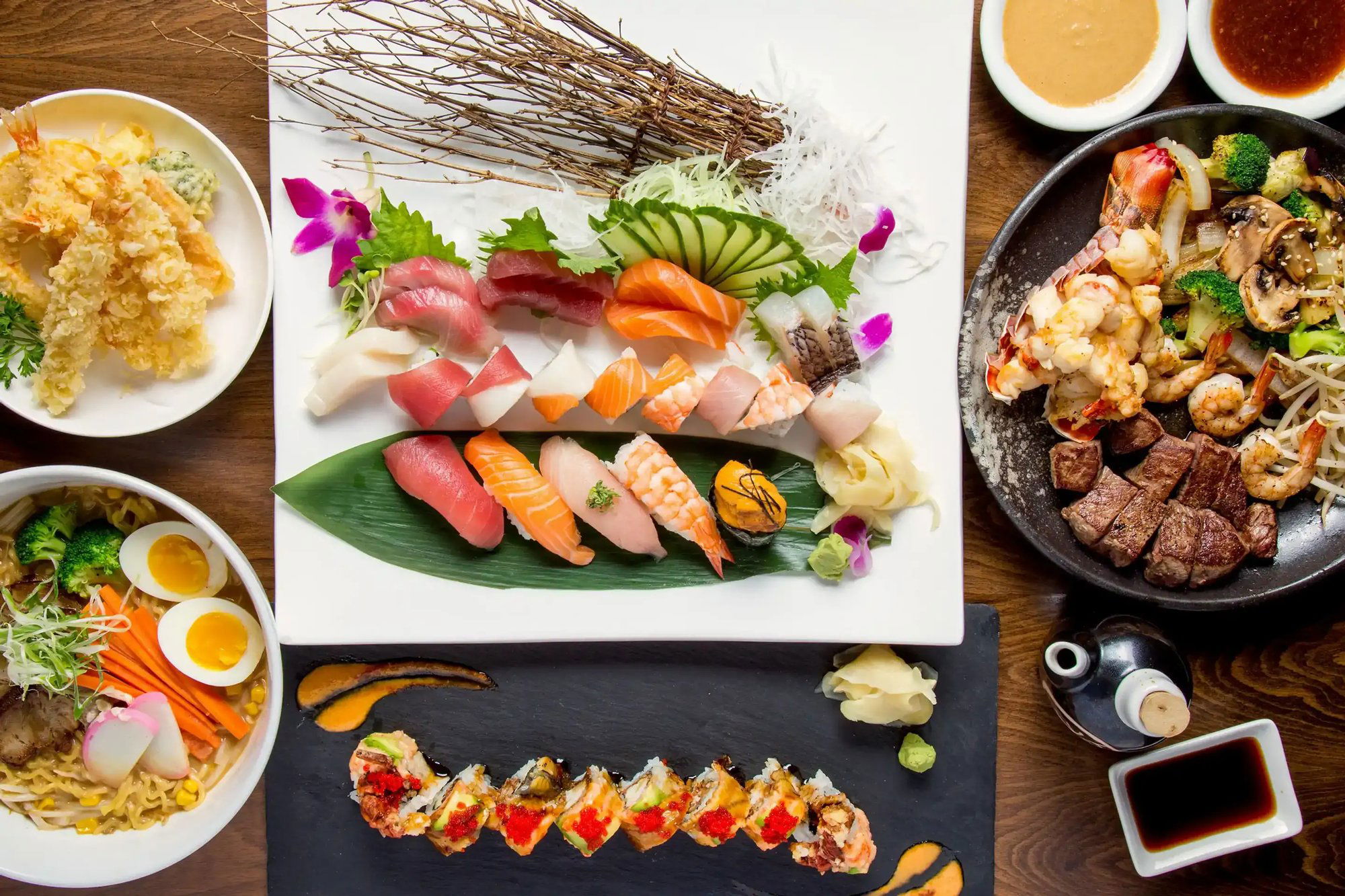 ATO Japanese Restaurant, Restaurant in Richmond Hill
