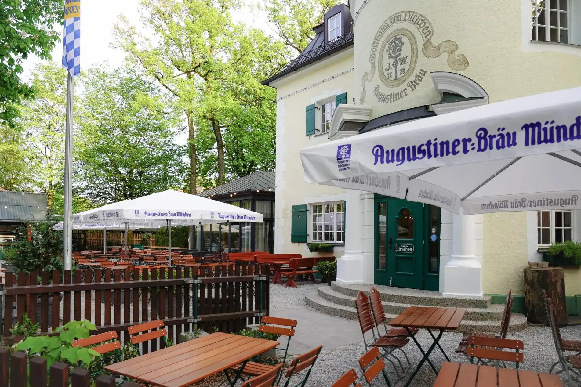 Zum Sollner Hirschen restaurant in Munich, Germany