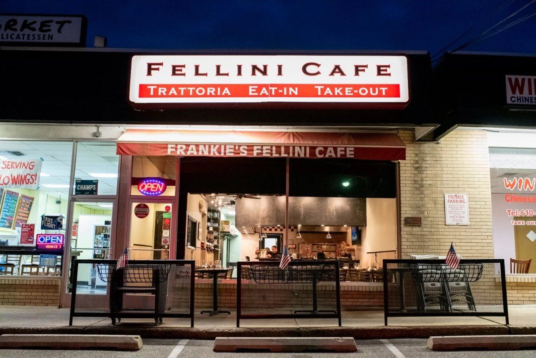 Frankie's Fellini Cafe