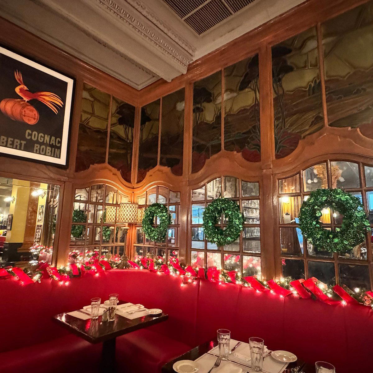 Cafe Un Deux Trois restaurant in New York City, United States