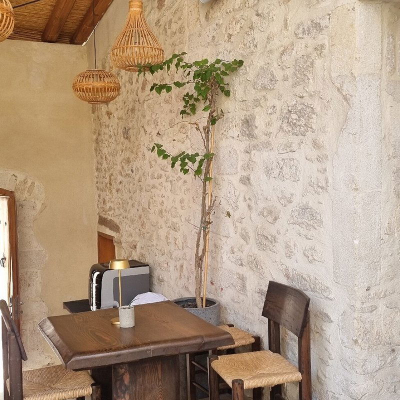 Manili Bistro, Restaurant in Archanes