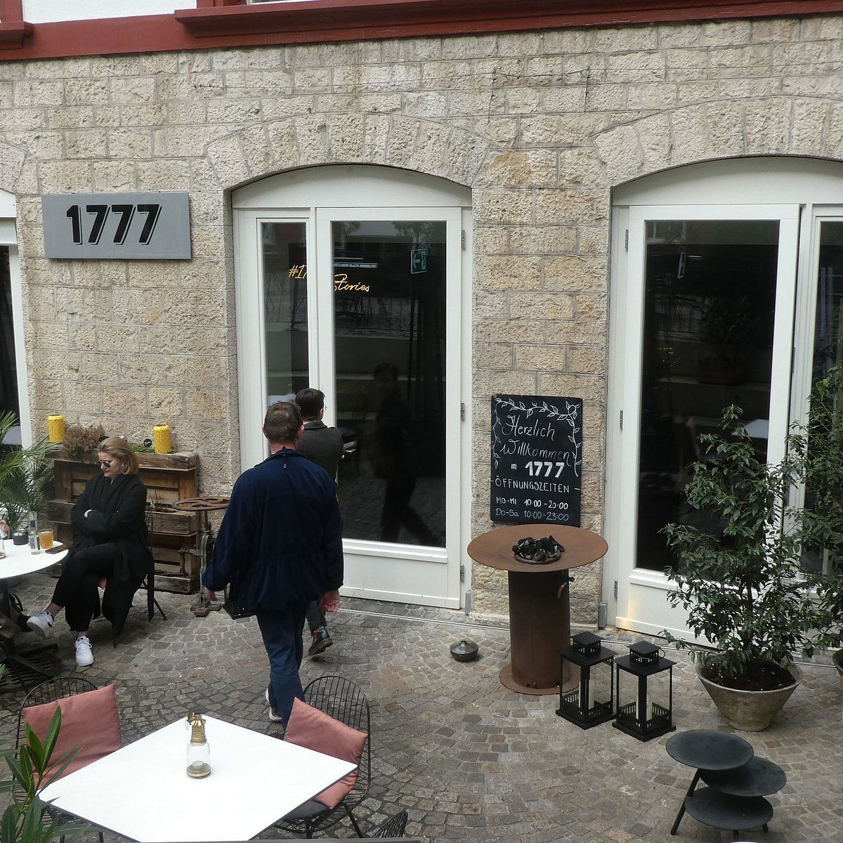 1777, Restaurant in Basel