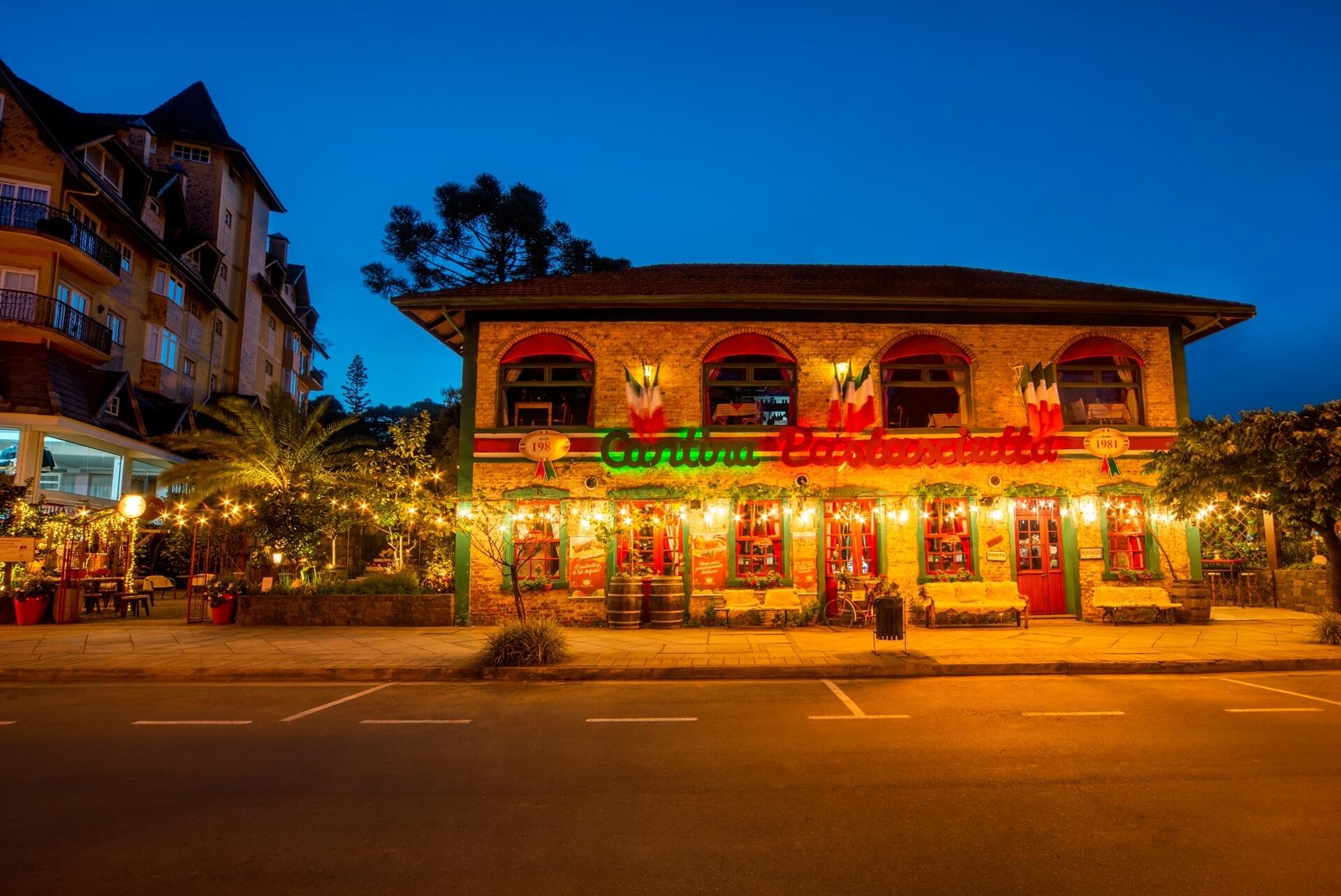 Cantina Pastasciutta Boulevard Laçador restaurant in Porto Alegre, Brazil