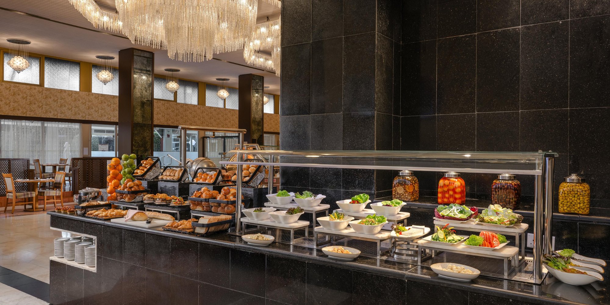 Al Rousha Café
