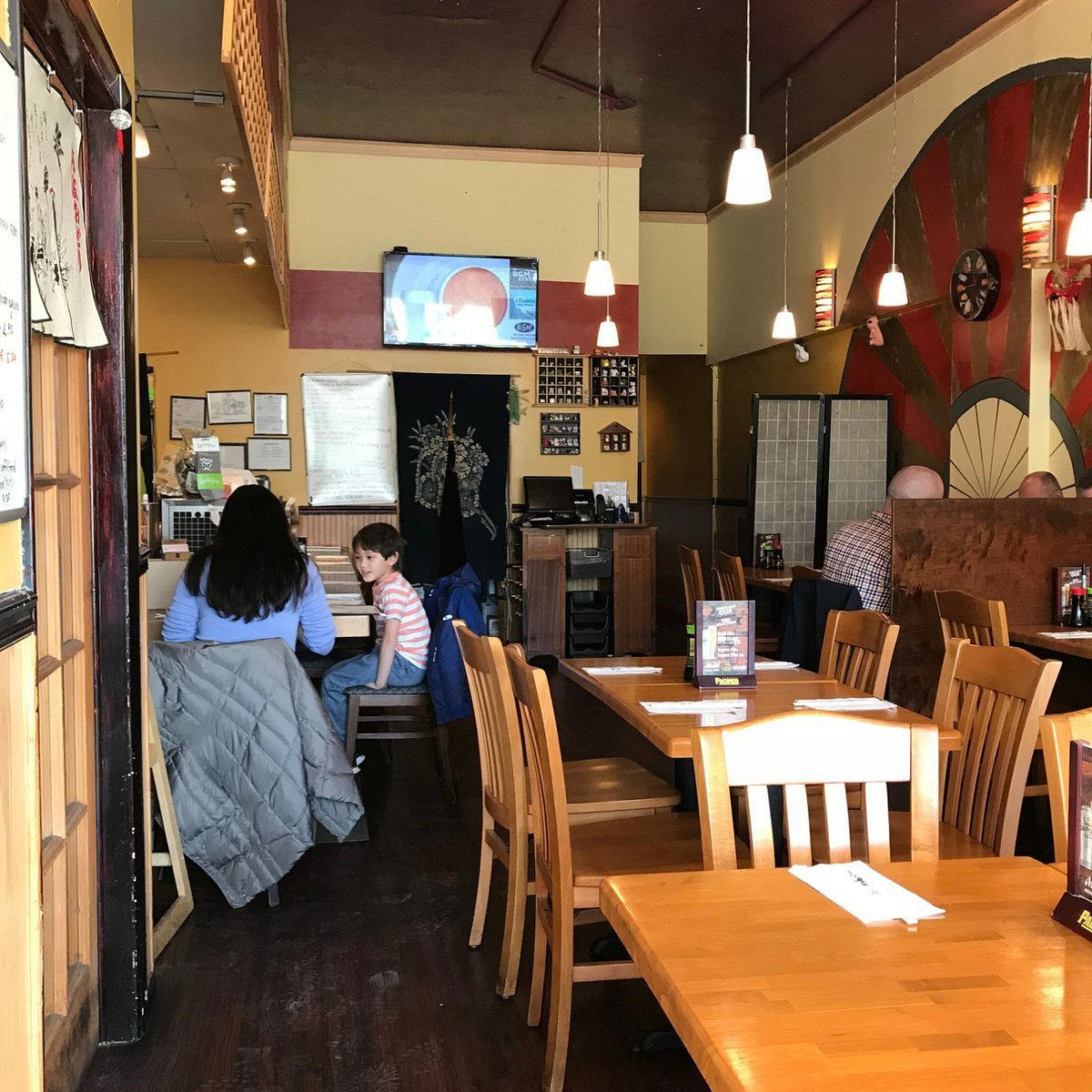 Maneki Neko Japanese Restaurant restaurant in Falls Church, United States