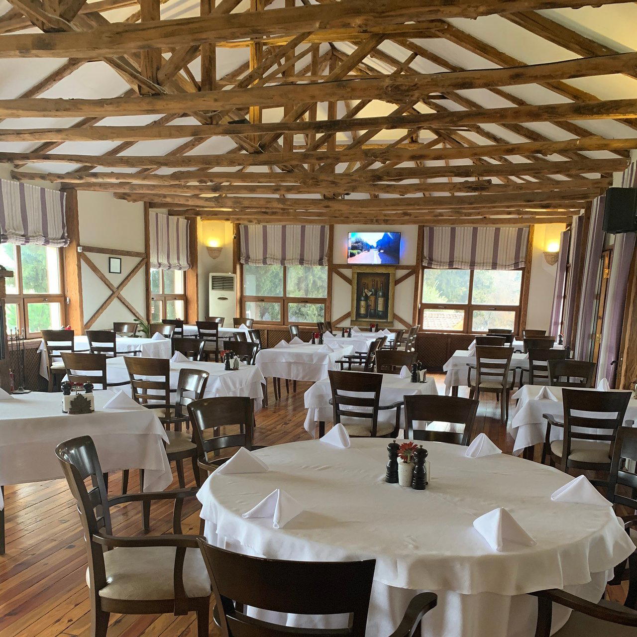 İsabey Bağevi restaurant in Menderes