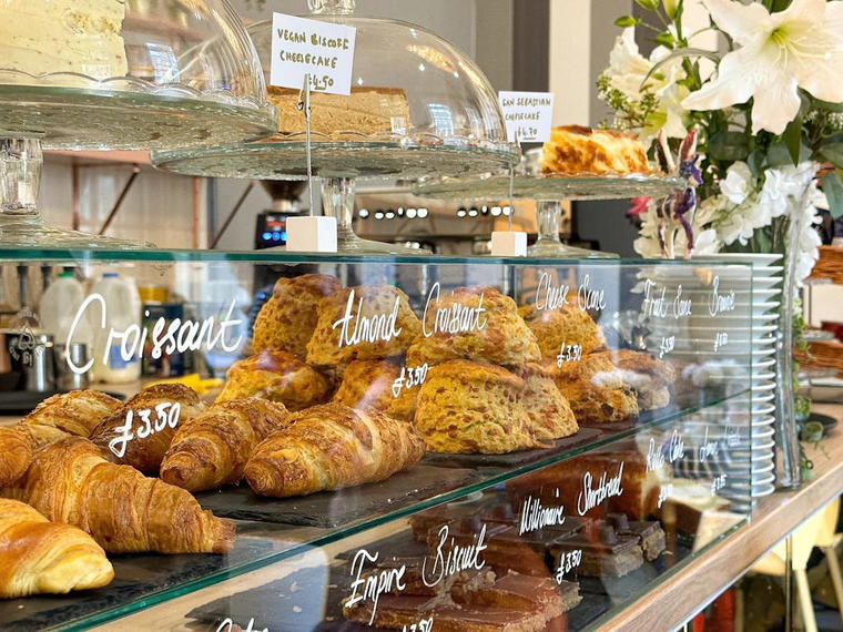 Hanover 71 Cafe & Bistro, Edinburgh, United Kingdom