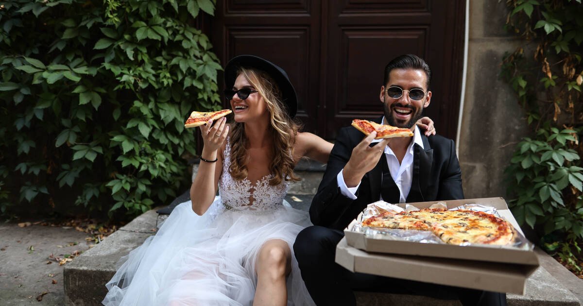 L'industrie x Honeybreak Officiants - Valentine's Day Pop Up Chapel restaurant in New York City, United States