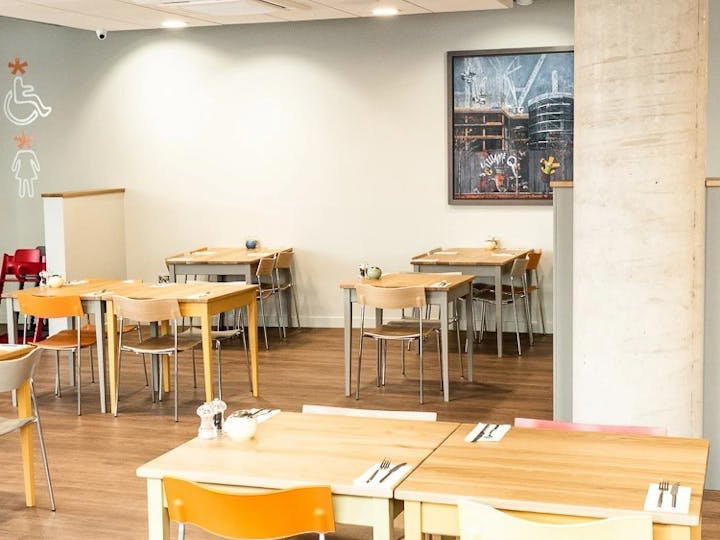 Loudons New Waverley, Edinburgh, United Kingdom