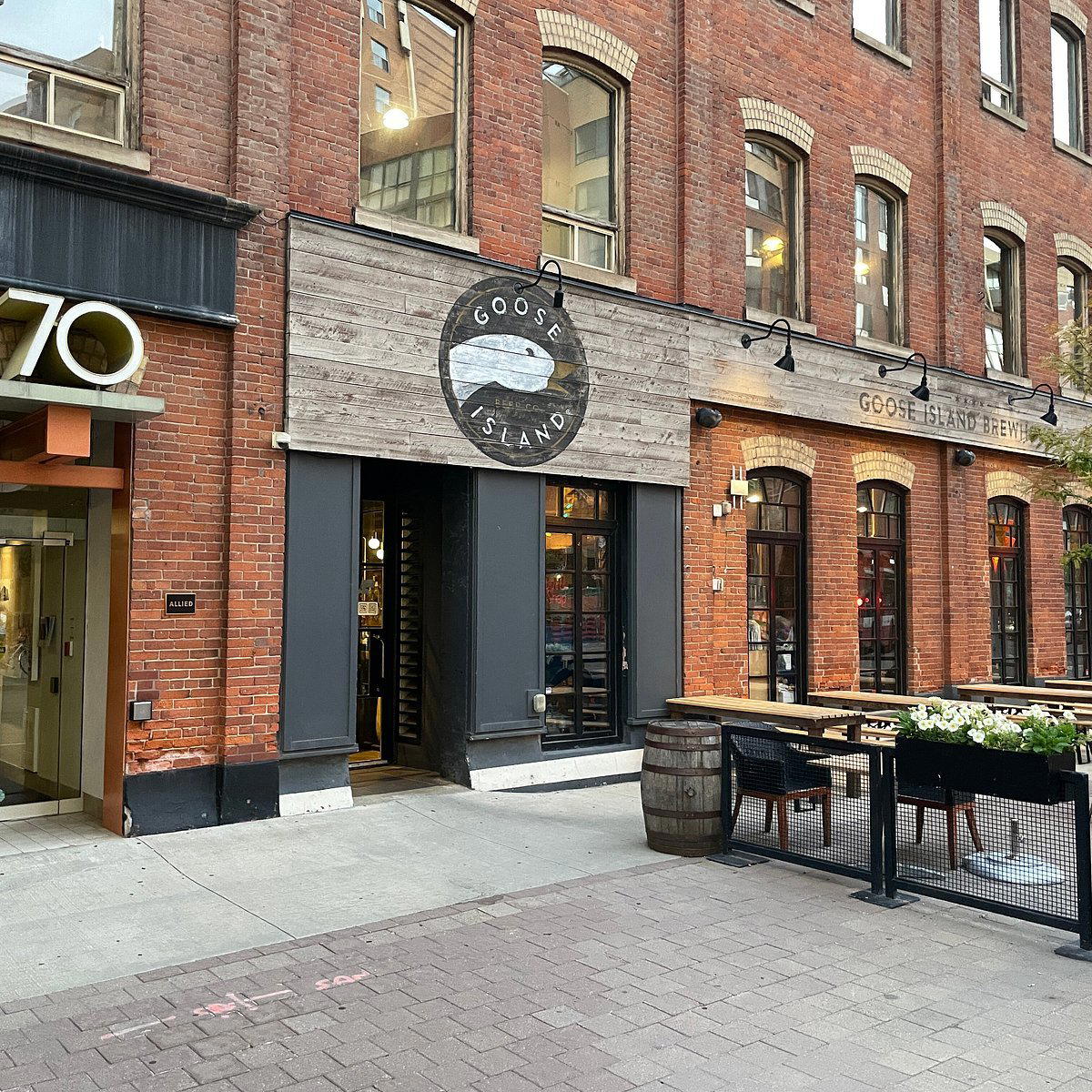 Goose Island Brewhouse Toronto restaurant in Toronto, Canada
