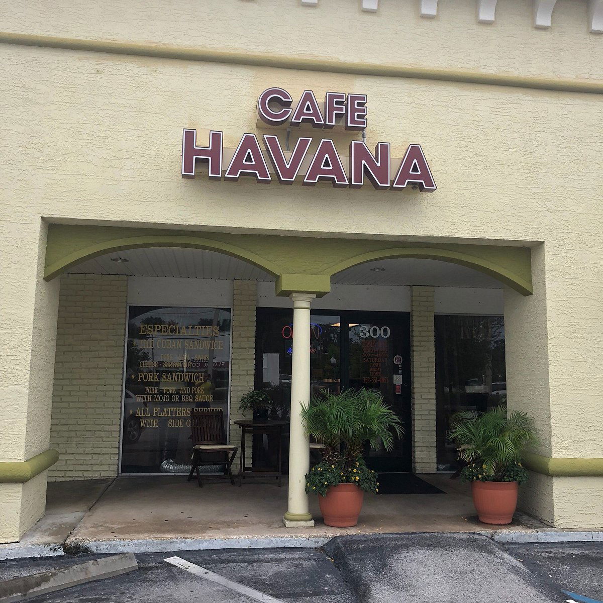 Cafe Havana, Restaurant in Ocala