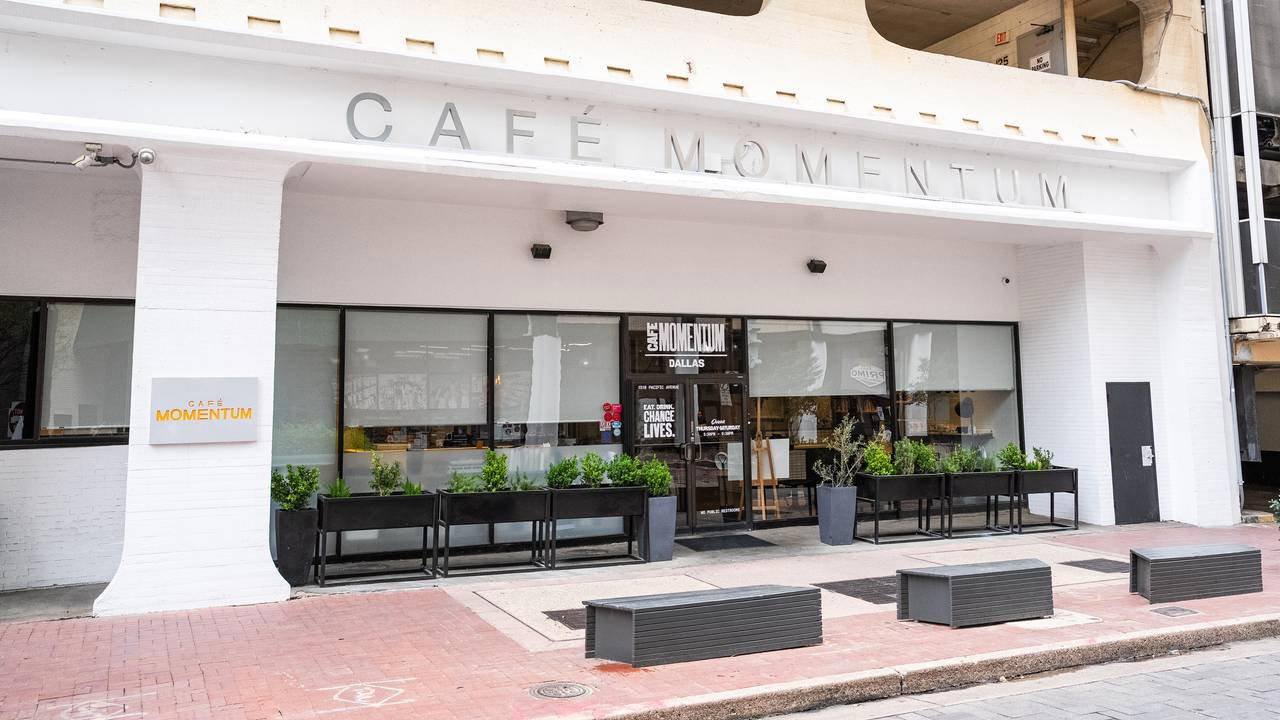 Cafe Momentum restaurant in Dallas, United States