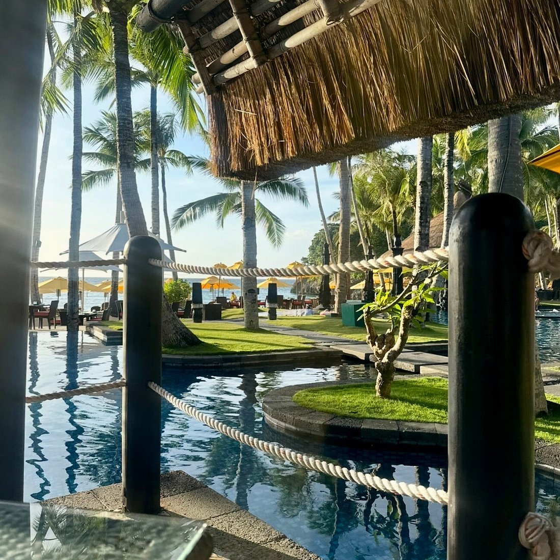 Cielo Poolside Restaurant & Bar