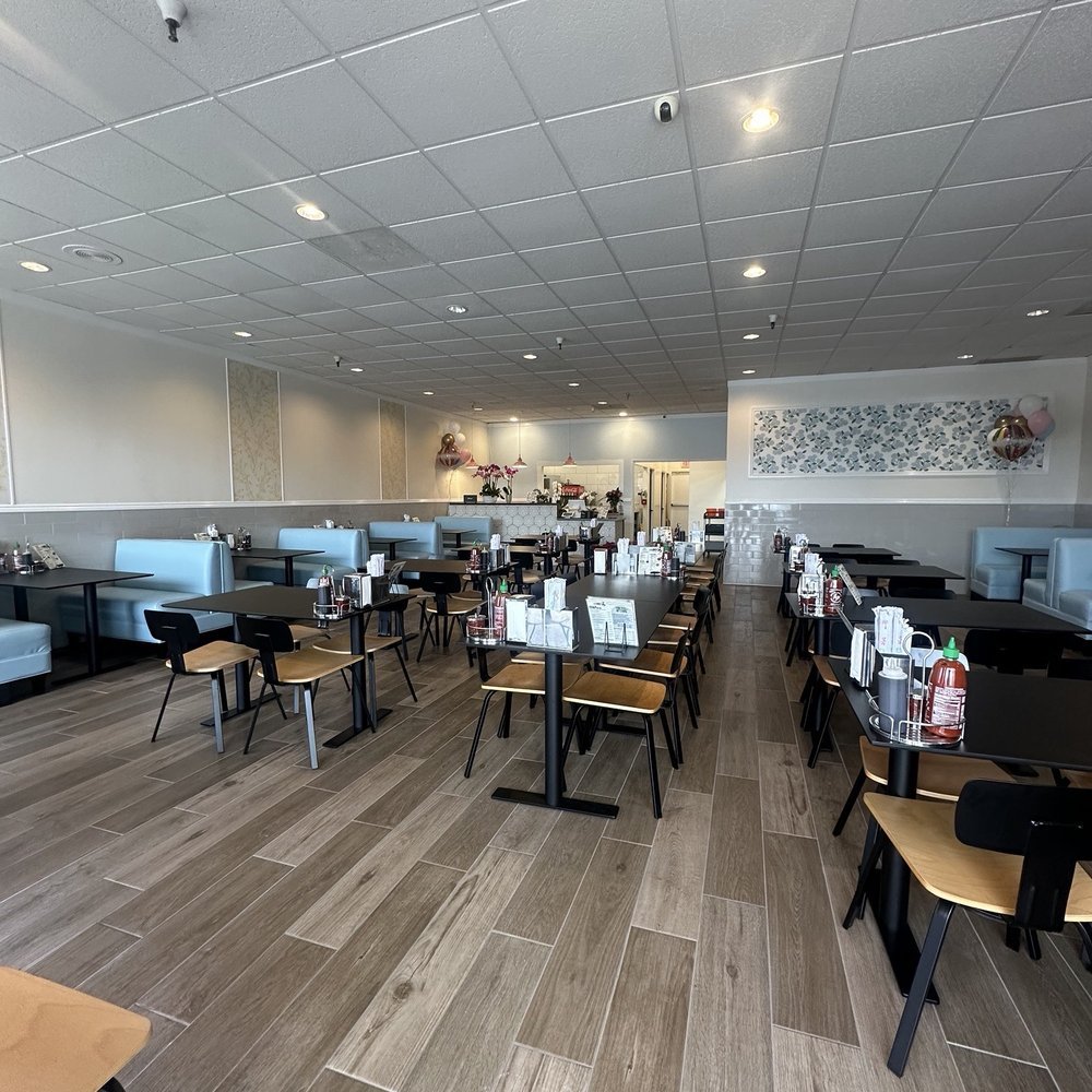 Phamous Cafe