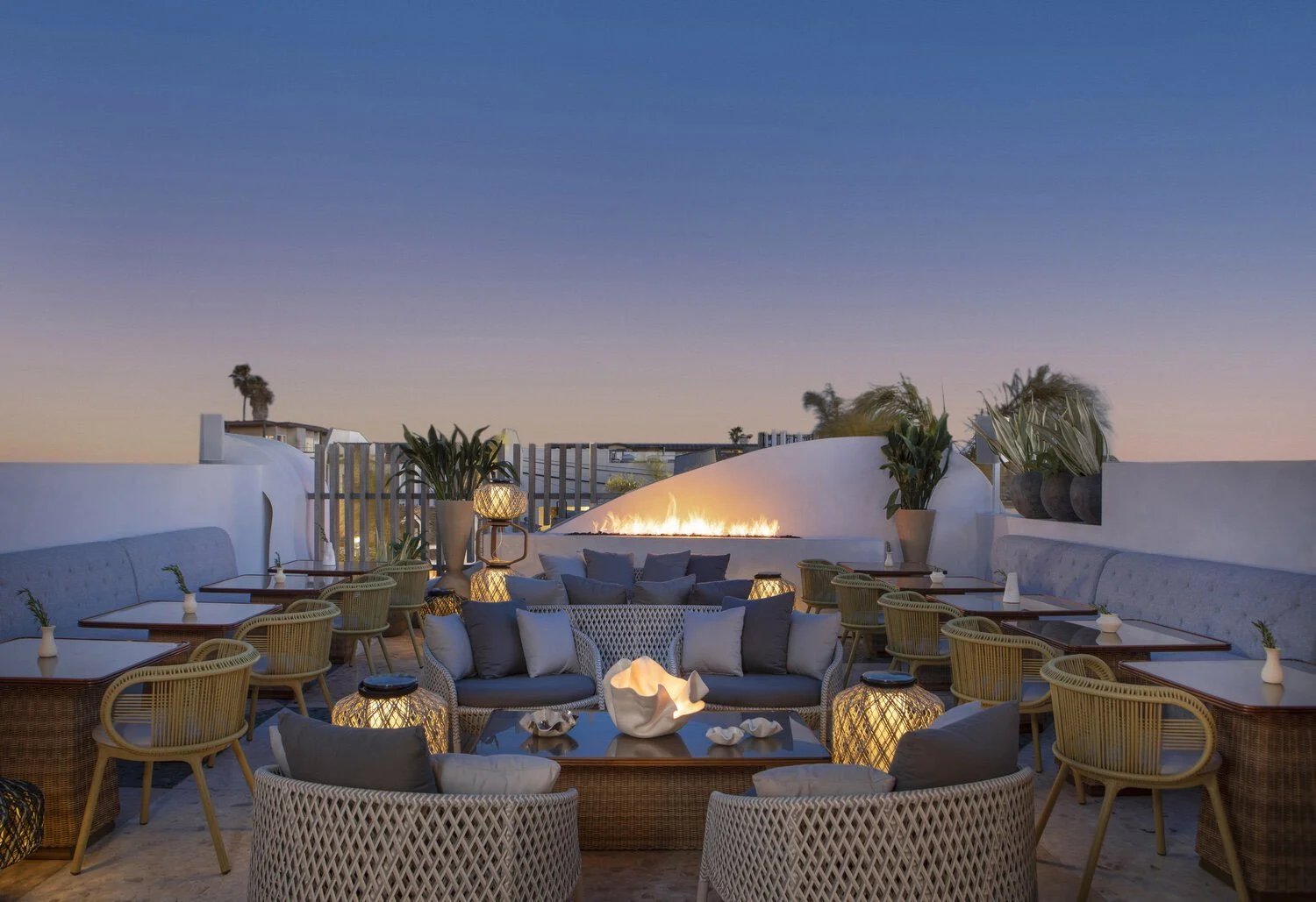 Esperanza, Manhattan Beach, United States