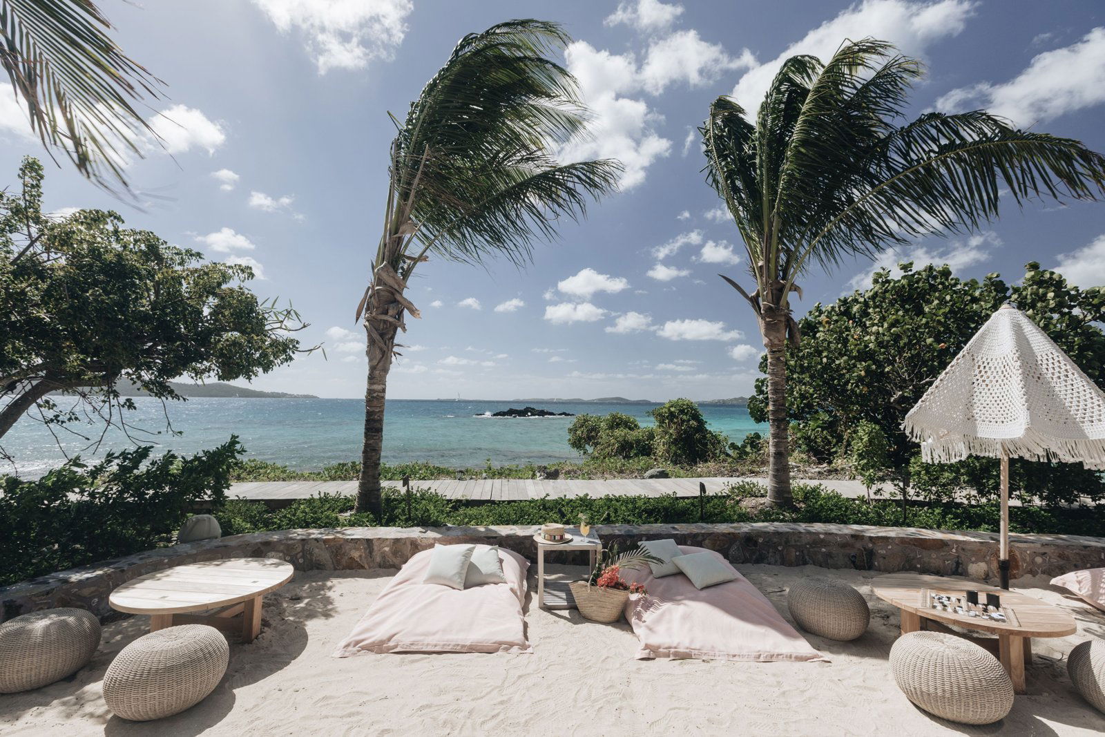 The Sandpit, Restaurant in St. John