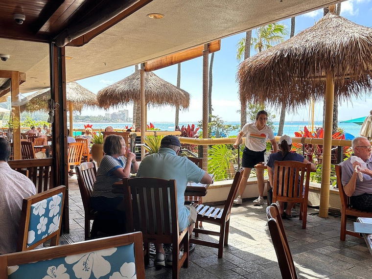 Duke's Waikiki, Urban Honolulu, United States