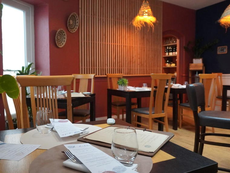 L'Identité, Quimper, France