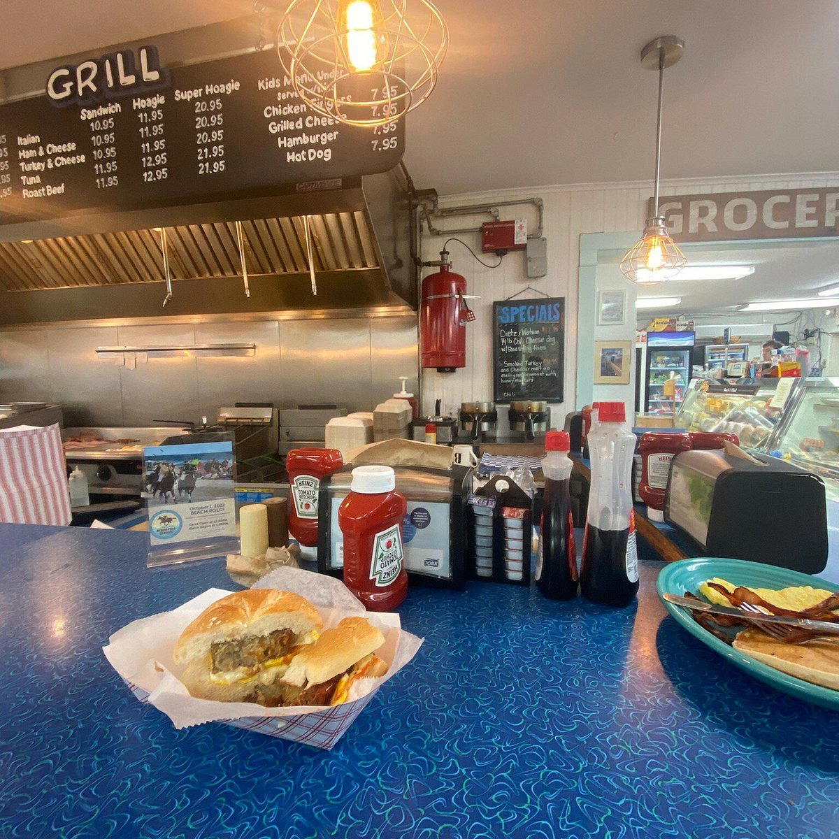 Neptune Market restaurant in Harvey Cedars, United States