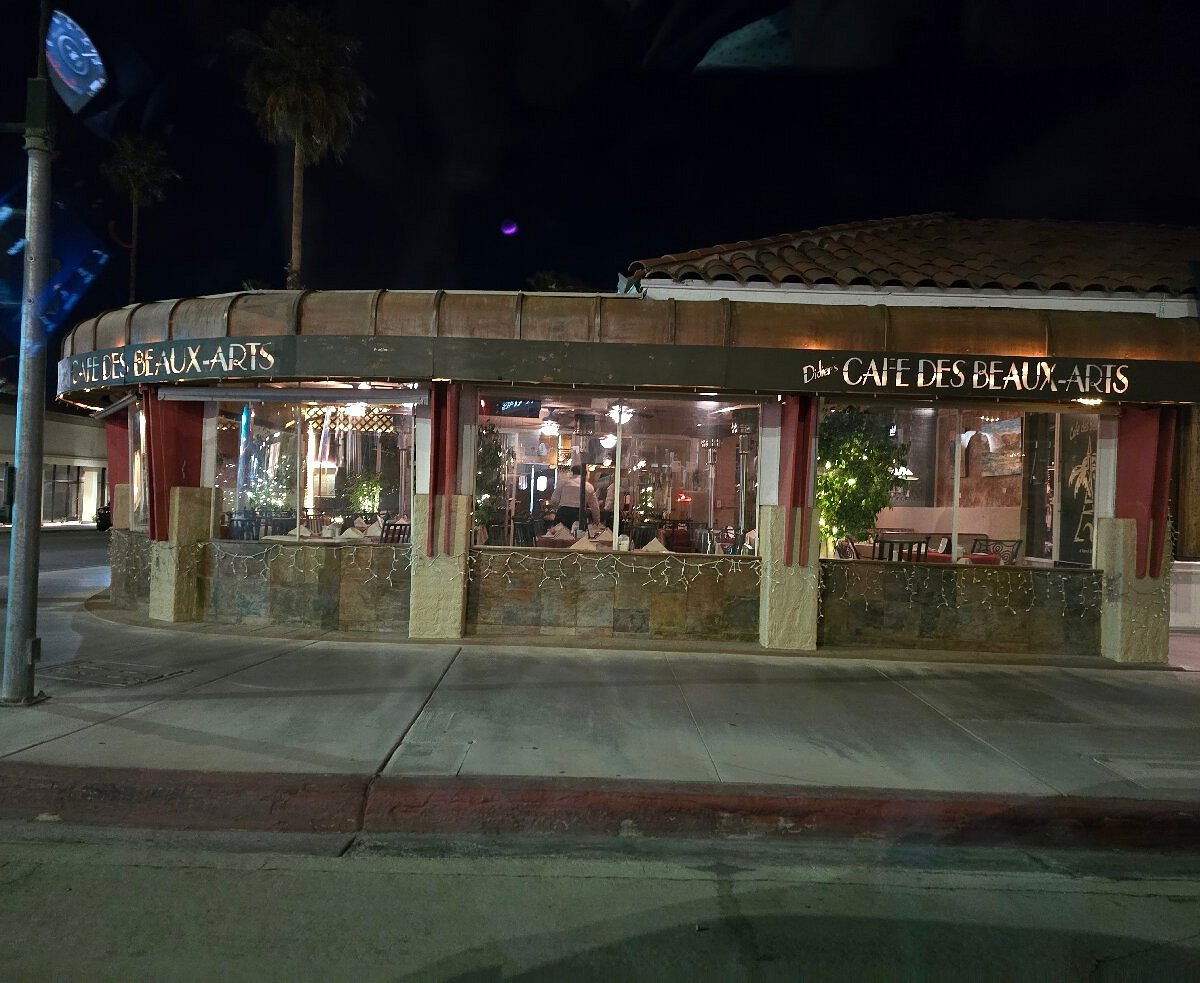 Cafe Des Beaux-Arts, Restaurant in Palm Desert