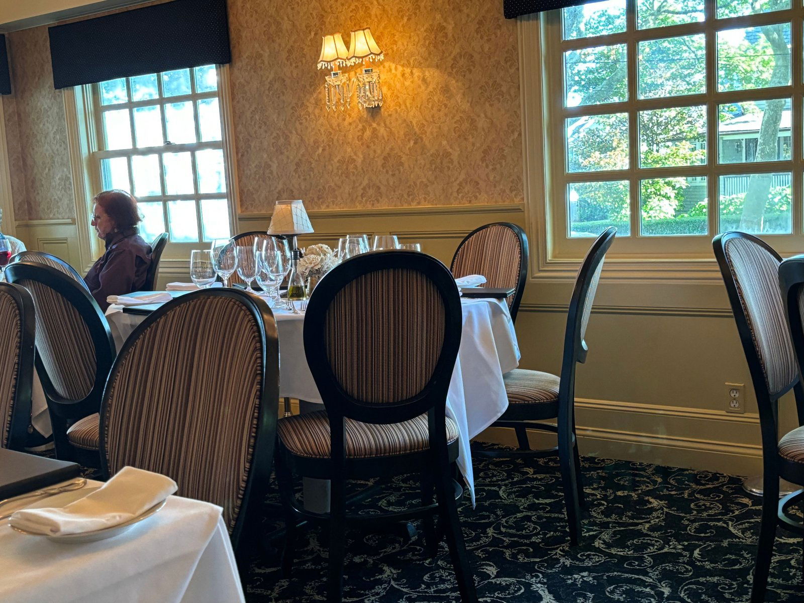 Whispers, Restaurant in Spring Lake