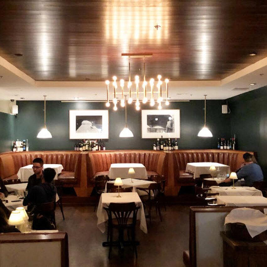 La Taverne sur le Square, Montréal, Canada