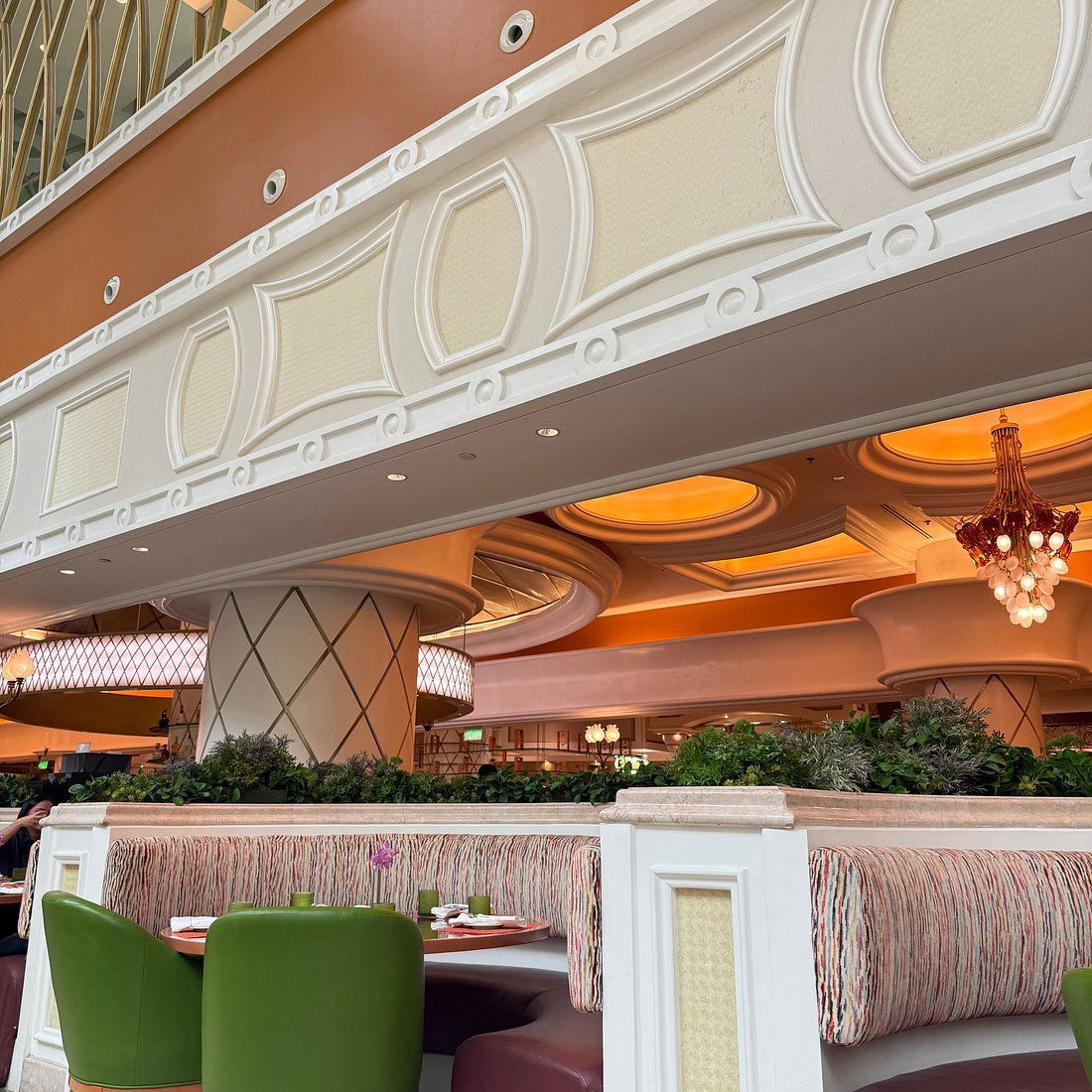 Medley Buffet, Restaurant in Manila