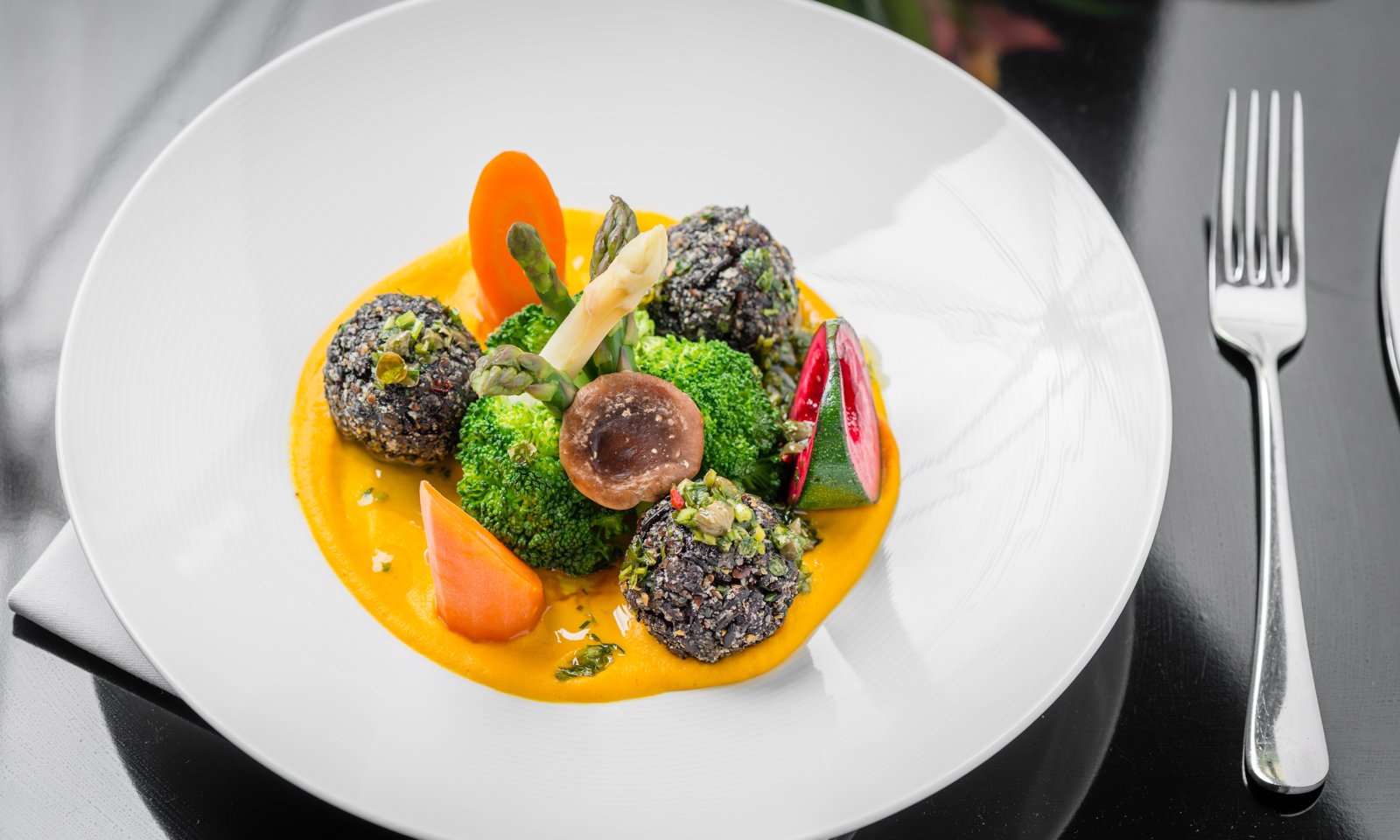TAN, Restaurant in Brussels