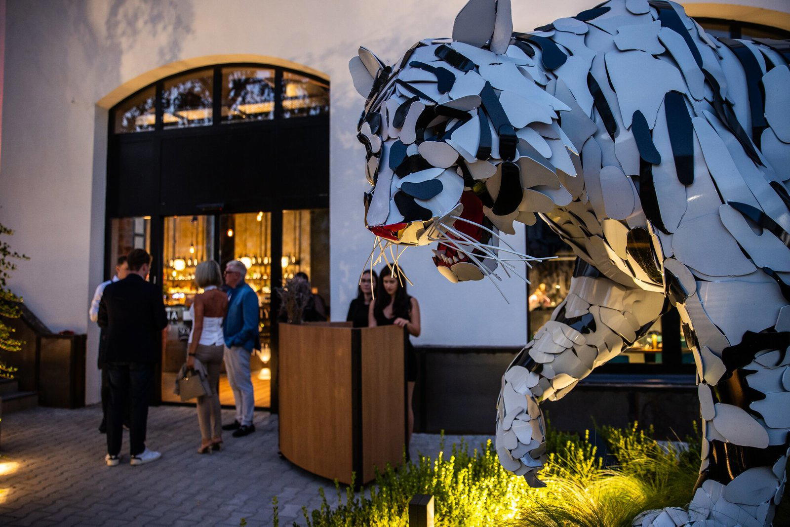 Cut & Barrel restaurant in Budapest, Hungary