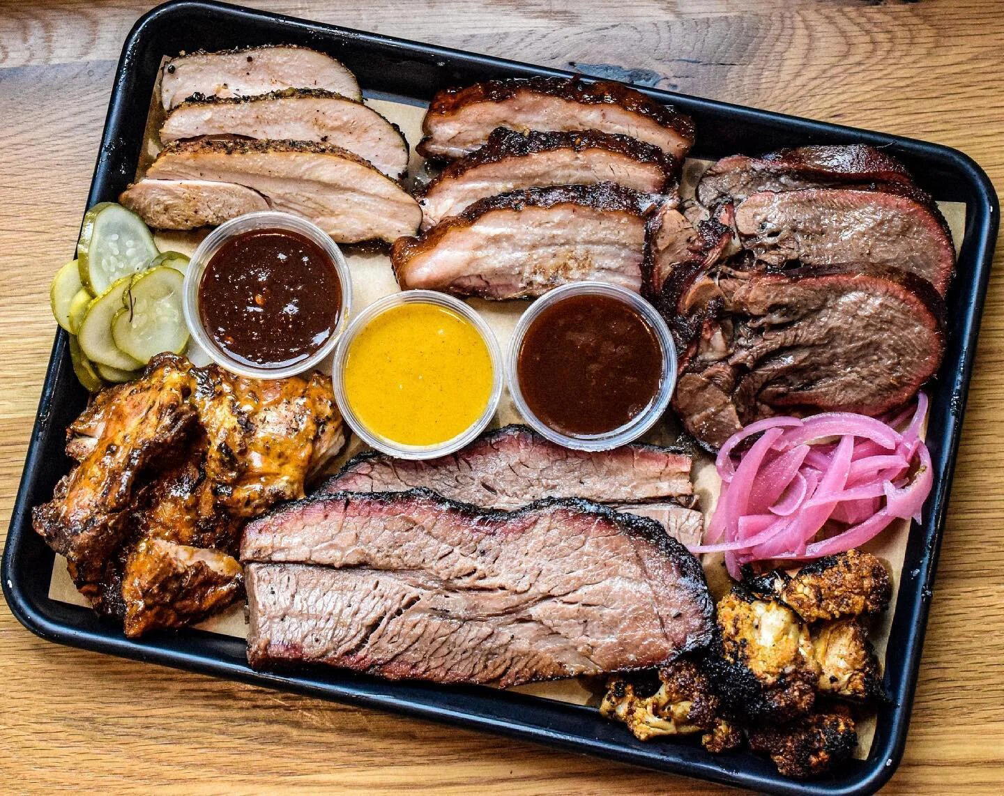 Ray Ray's Hog Pit Clintonville restaurant in Columbus, United States
