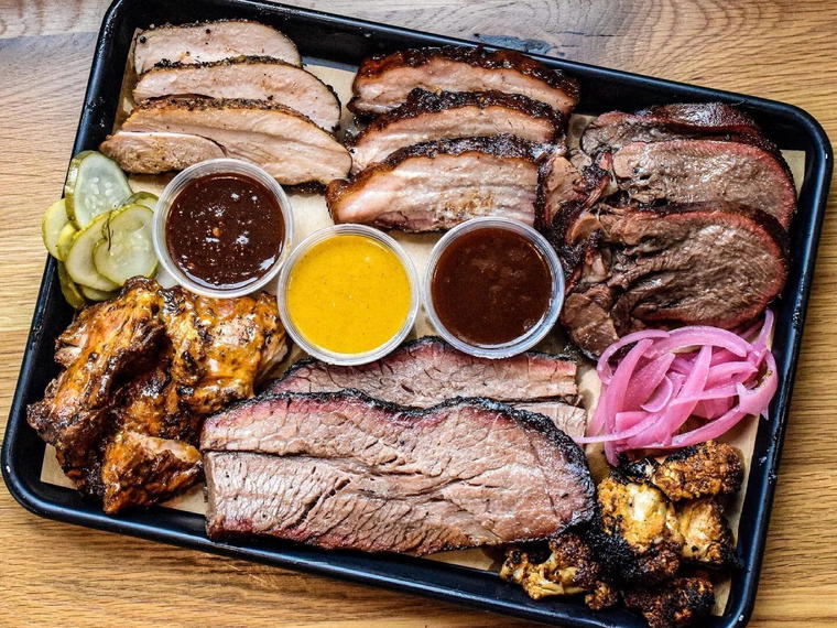 Ray Ray's Hog Pit Clintonville, Columbus, United States